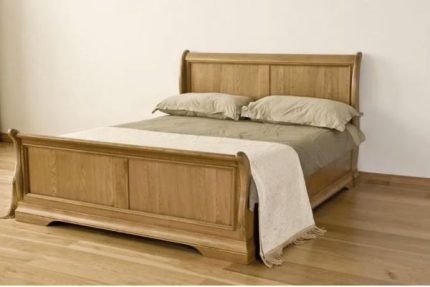 Lyon Oak Sleigh Bed