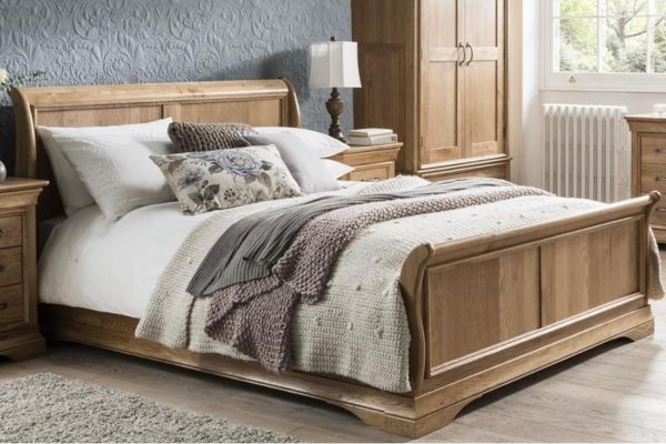 French Solid Oak Sleigh Bed French Solid Oak Sleigh Bed