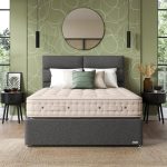 Hypnos Luxurious Earth 02 Mattress with divan bed